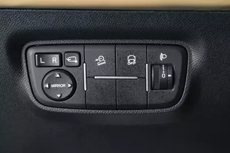 Интерьер Changan HUNTER plus, фото 10/21