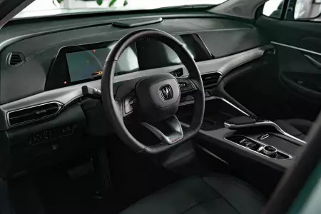 Интерьер Changan UNI-T, фото 7/14