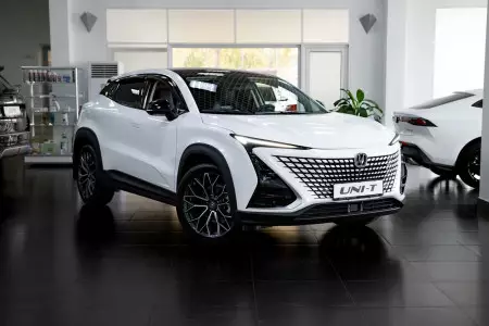 Экстерьер Changan UNI-T, фото 2/14