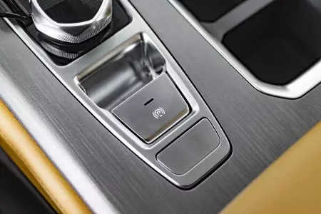 Интерьер Changan HUNTER plus, фото 9/21