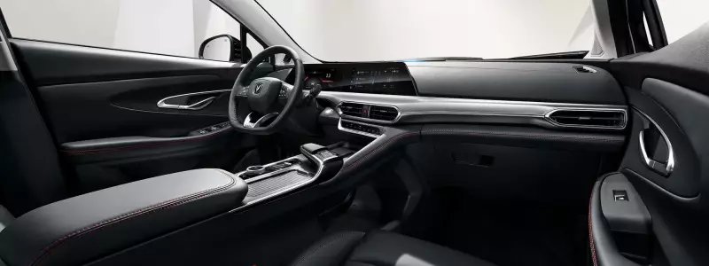 Changan UNI-T/Высокий интеллект