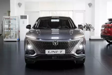 Экстерьер Changan UNI-T, фото 4/14