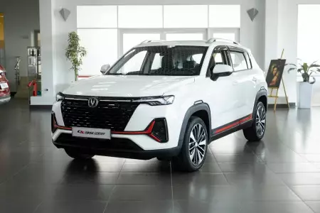 Экстерьер Changan CS35 Plus New, фото 3/9