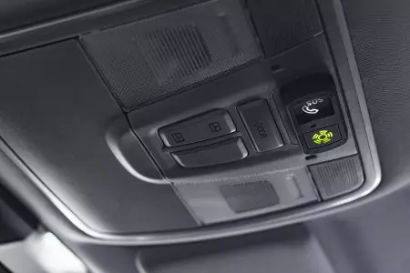 Интерьер Changan EADO plus, фото 1/17